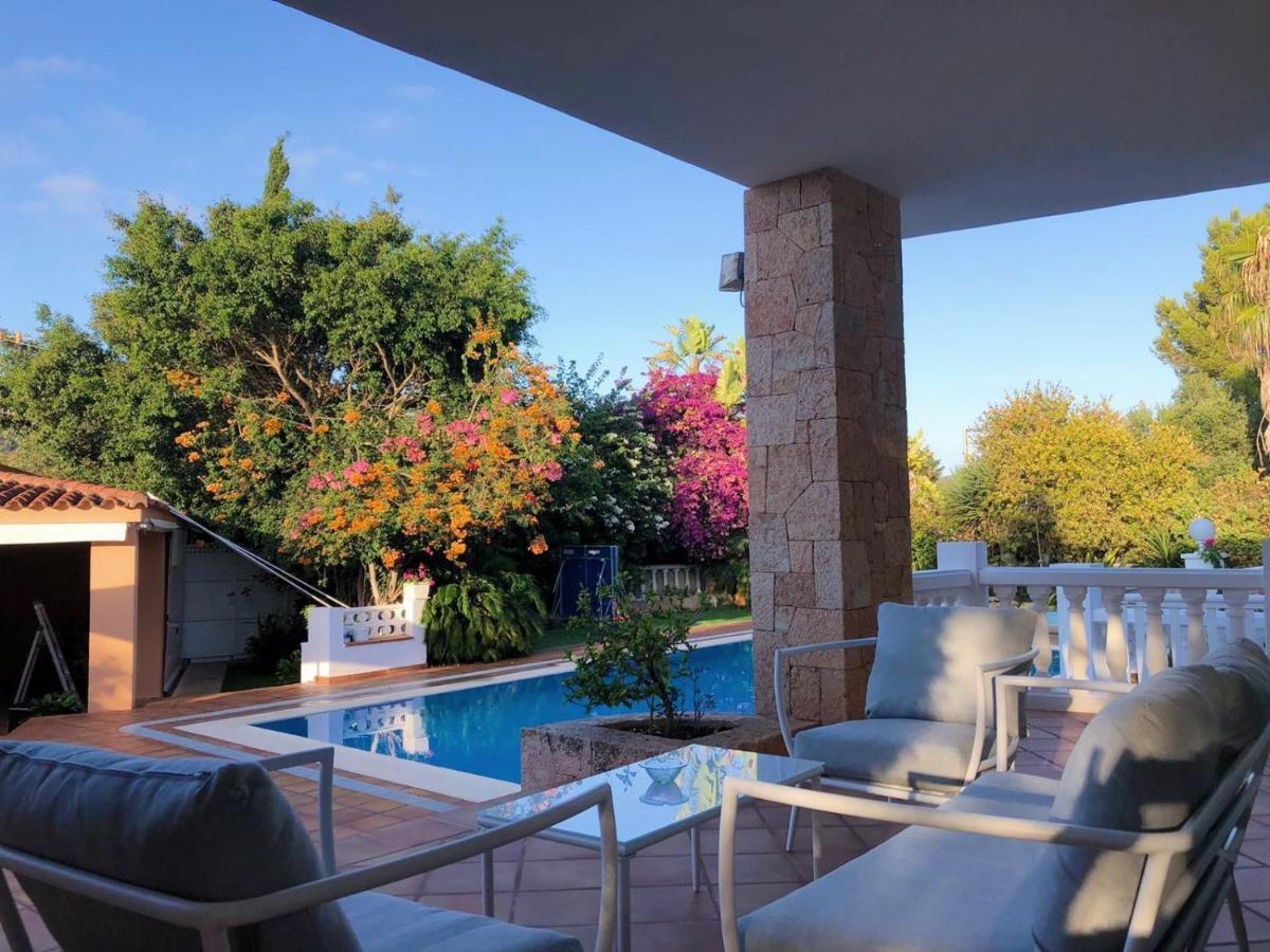 Villa Con Piscina Gigante Sant Francesc de s'Estany Екстериор снимка