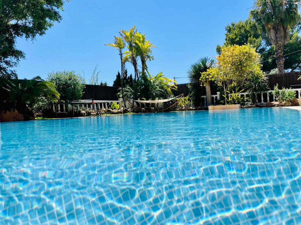 Villa Con Piscina Gigante Sant Francesc de s'Estany Екстериор снимка