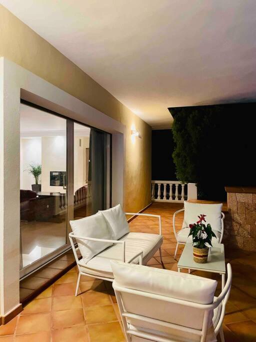 Villa Con Piscina Gigante Sant Francesc de s'Estany Екстериор снимка